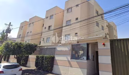 Apartamento disponível para venda no bairro Presidente Roosevelt em Uberlândia-MG