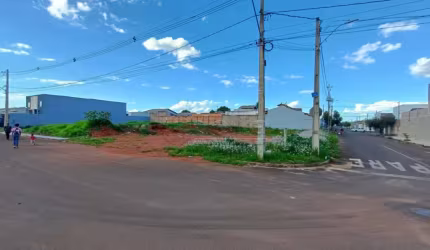 Terreno disponível para venda no bairro Residencial Integração em Uberlândia-MG