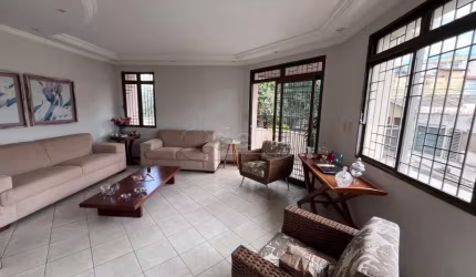 Apartamento disponível para venda no bairro Saraiva em Uberlândia-MG