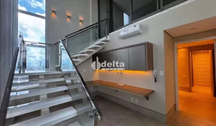 Cobertura Duplex disponível para venda no bairro Martins em Uberlândia-MG