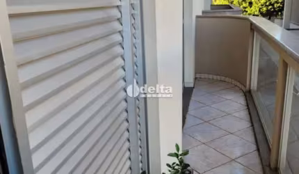 Apartamento disponível para venda no bairro Osvaldo Rezende em Uberlândia-MG
