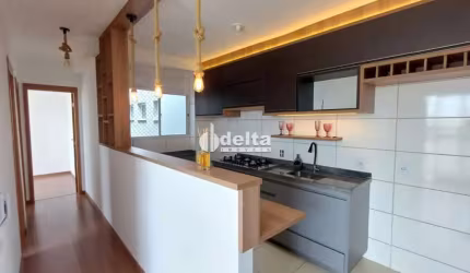 Cobertura disponível para venda no bairro Martins em Uberlândia-MG