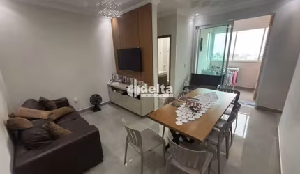 Apartamento disponível para Venda no bairro Segismundo Pereira em Uberlândia-MG