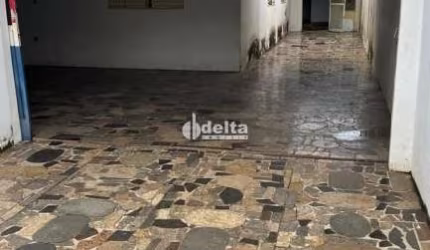 Casa disponível para venda no bairro Tibery em Uberlândia MG