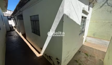 Casa disponível para Venda no bairro Tabajaras em Uberlândia-MG