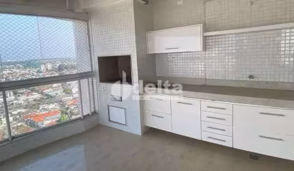 Cobertura disponível para locação e venda no bairro Lidice em Uberlândia-MG
