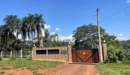Chácara disponível para venda no bairro Conjunto Alvorada em Uberlândia-MG