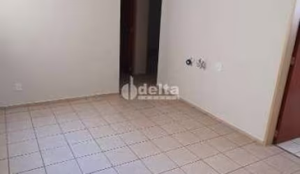 Apartamento disponível para Locação e Venda no bairro Patrimônio em Uberlândia-MG
