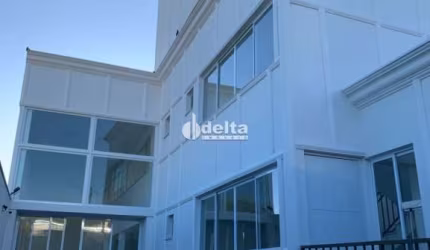 Prédio disponível para aluguel e venda no bairro Jaraguá em Uberlândia-MG