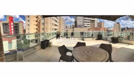 Cobertura disponível para locação no bairro Copacabana em Uberlândia-MG