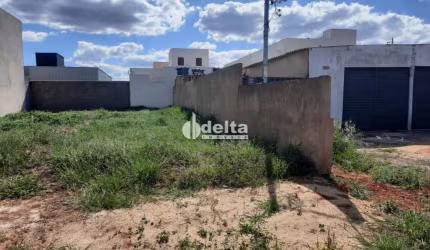 Terreno disponível para venda no bairro Vida Nova em Uberlândia MG