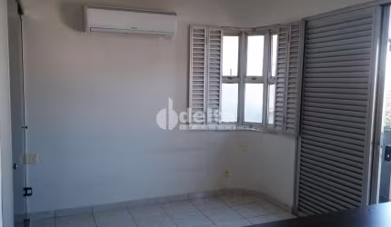 Apartamento disponível para Locação e Venda no bairro Lidice Uberlândia-MG