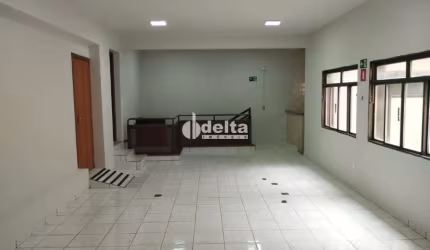 Sala disponível para Locação no bairro Nossa Senhora Aparecida em Uberlândia-MG