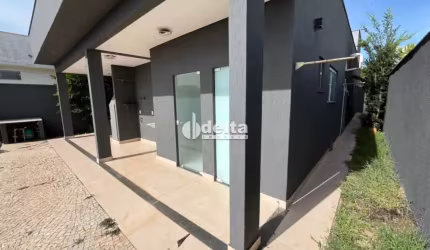 Casa no condomínio Splendido disponível para venda em Uberlândia-MG