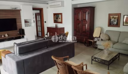 Casa Residencial Padrão em Uberlândia