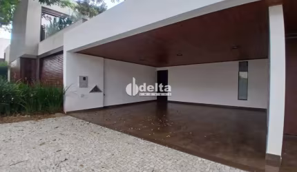 Casa no condominio Jardins Gênova  disponível para locação e venda em Uberlândia-MG