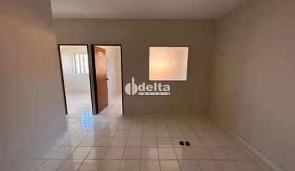 Sala disponível para locação no bairro Bom Jesus em Uberlândia-MG