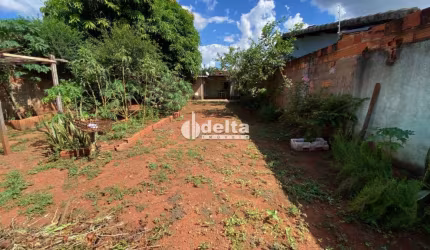 Terreno disponível para venda no bairro Pampulha em Uberlândia MG