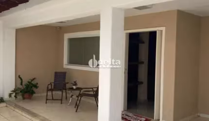 Casa disponível para venda no bairro Cidade Jardim em Uberlândia MG