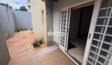 Apartamento residencial disponível para locação no bairro Morada da Colina em Uberlândia-MG