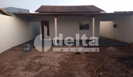 Casa residencial disponível para Locação e Venda no bairro Jardim Ipanema em Uberlândia-MG