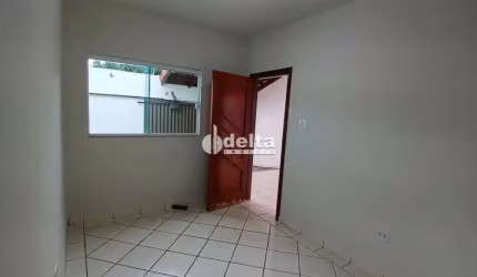 Casa residencial disponível para Locação no bairro Brasil em Uberlândia-MG.