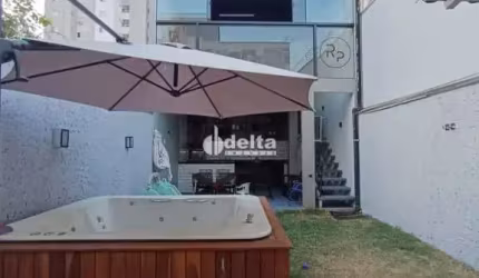 Casa disponível para venda no bairro Laranjeiras em Uberlândia MG
