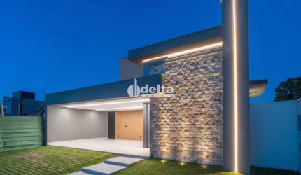 Casa no condomínio Splendido disponível para venda em Uberlândia-MG