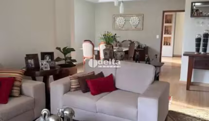 Apartamento disponível para venda no bairro Tabajaras em Uberlândia-MG