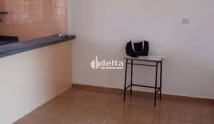 Apartamento disponível para locação no bairro Martins em Uberlândia-MG