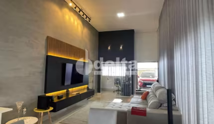 Casa residencial disponível para venda no bairro Jardim Sul em Uberlândia-MG