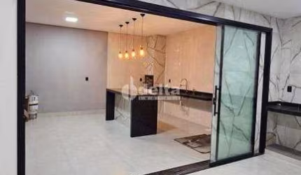 Casa disponível para venda no bairro Granada em Uberlândia-MG