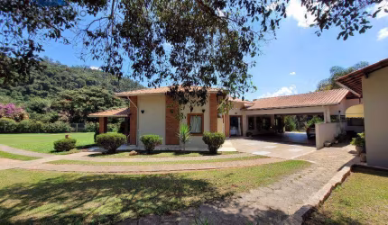 Chácara com 3 dormitórios à venda, 5417 m² por R$ 2.200.000,00 - Dos Silva - Morungaba/SP