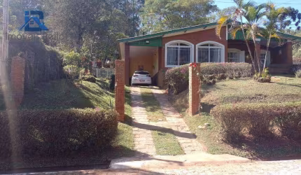 Chácara com 4 dormitórios à venda, 3285 m² - Condomínio A Montanha - 40 Casas - Morungaba/SP