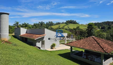 Chácara com 2 dormitórios à venda, 5092 m² por R$ 1.400.000 - Jardim Ana Maria - Itatiba/SP