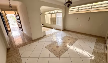 Casa à venda no bairro Jardim Paulista - Ribeirão Preto/SP