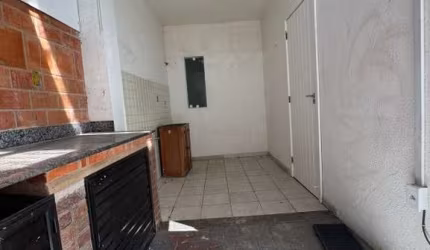 Casa comercial com 1 sala para alugar na Rua Almirante Barroso, Passagem, Cabo Frio, 176 m2 por R$ 7.800