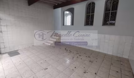 Sobrado para Venda em São Caetano do Sul, 3 dormitórios, 2 banheiros, 2 vagas