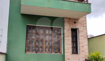 Sobrado com 4 quartos à venda em Jardim Monte Kemel - SP