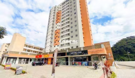 Apartamento com aproximadamente 54m² no bairro Garcia I Cadore Imóveis