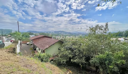Ótima oportunidade de investimento no bairro Velha!!