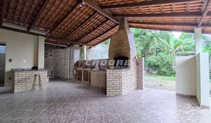 Casa de 3 Dormitórios Apta a Financiamento Habitacional - Próximo a Cooper Glória I Cadore Imóveis