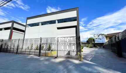 Galpão em excelente localização com aproximadamente 1450m²