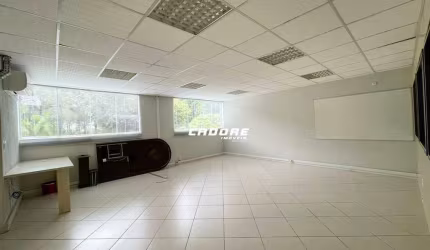 Sala comercial com 50m² no bairro Victor Konder