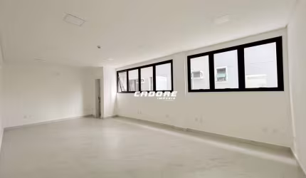 Sala comercial para locação no bairro Velha | Cadore Imóveis
