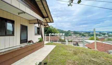Casa para locação no bairro Progresso I Cadore Imóveis