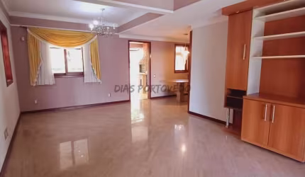 Casa em condomínio fechado com 4 quartos à venda no Parque Rural Fazenda Santa Cândida, Campinas , 198 m2 por R$ 1.275.000