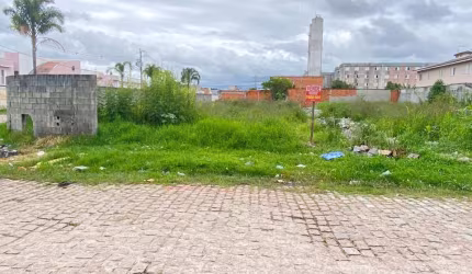 Terrenos 15x10 total 150m2,  lotes  A, B com Entrada a partir 30mil dividida em 4x ,  financiamento direto pela empresa mediterraneo