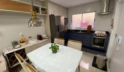 Casa em condominio fechado