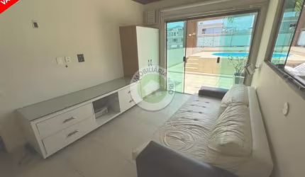 Cobertura à venda na Freguesia, Rio de Janeiro-RJ: 4 quartos, 1 suíte, 2 salas, 3 banheiros, 3 vagas, 197m². Imperdível!